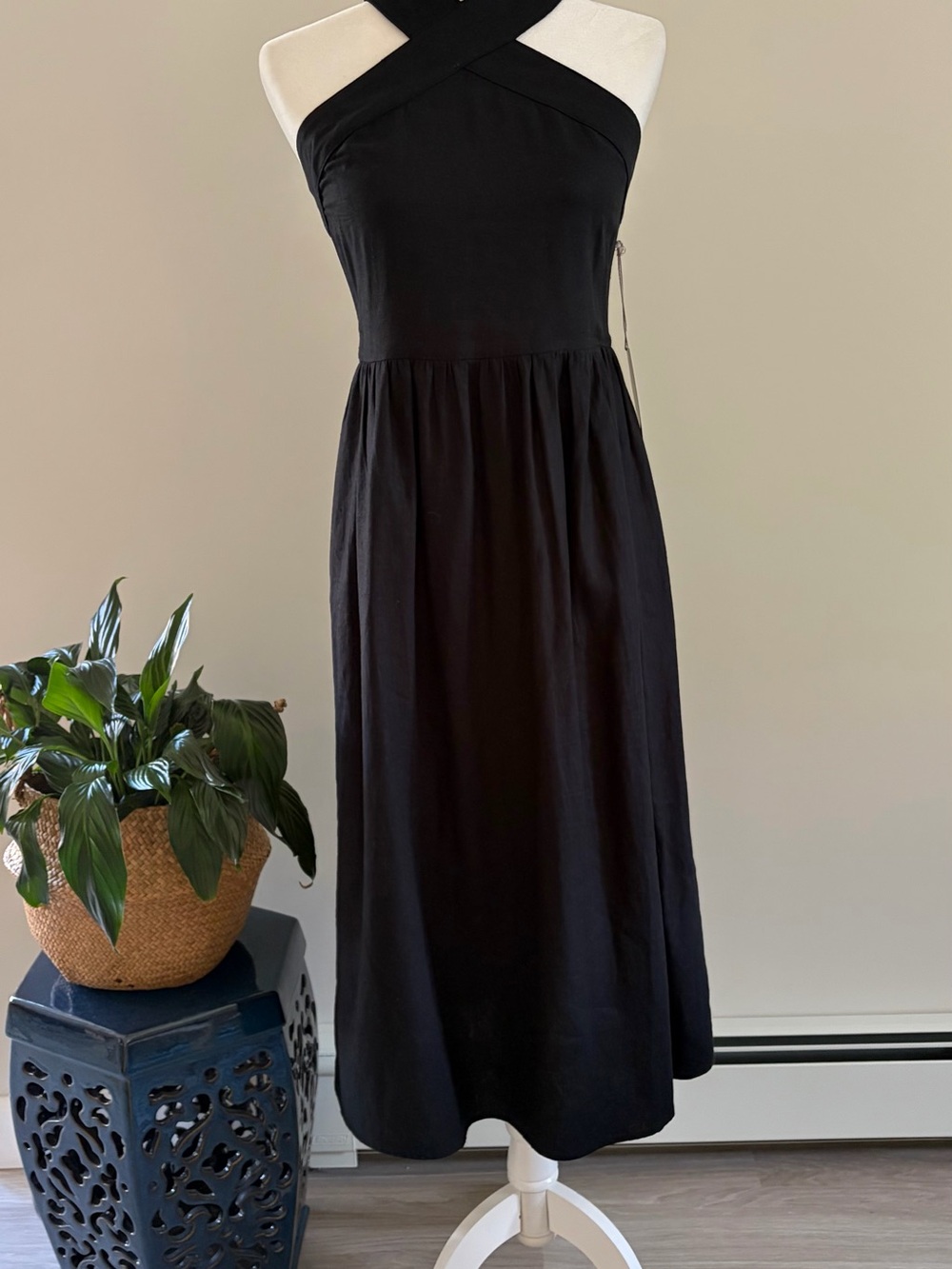 NWT Black Halter Midi Dress - Classic Women's Dress S